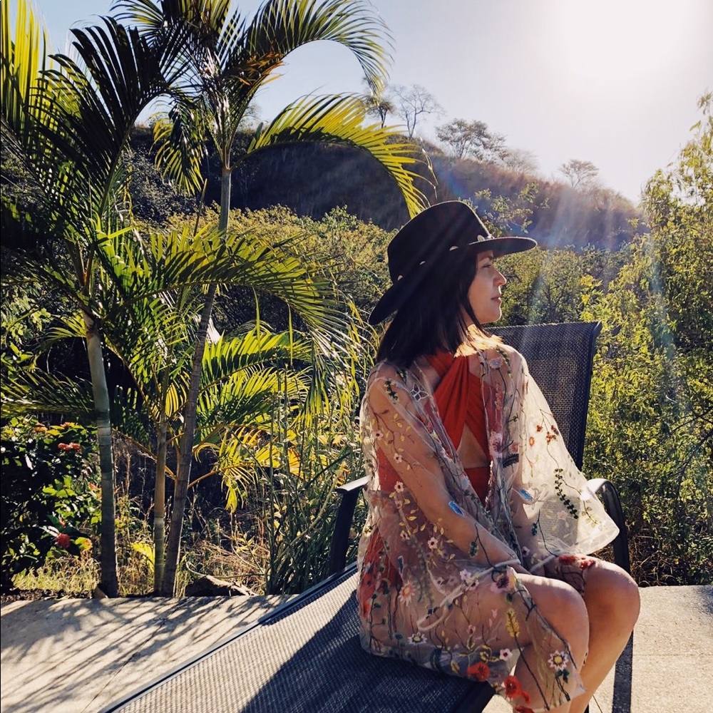 Floral embroidered mesh cover up/kimono